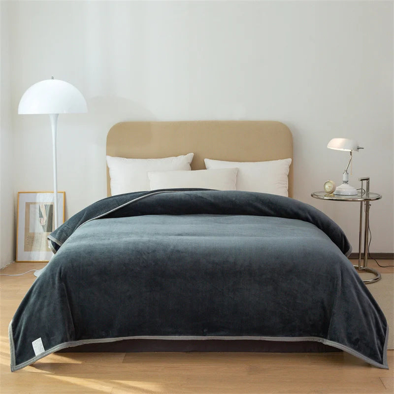 Luxury Solid Color Weighted Blanket,360 GSM Coral Fleece