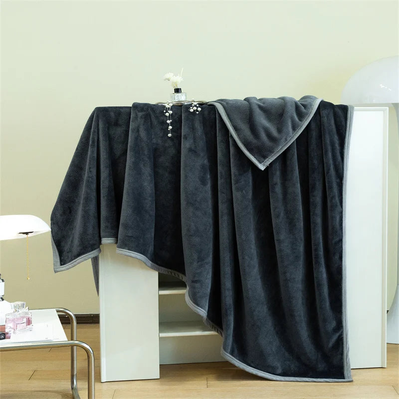 Luxury Solid Color Weighted Blanket,360 GSM Coral Fleece