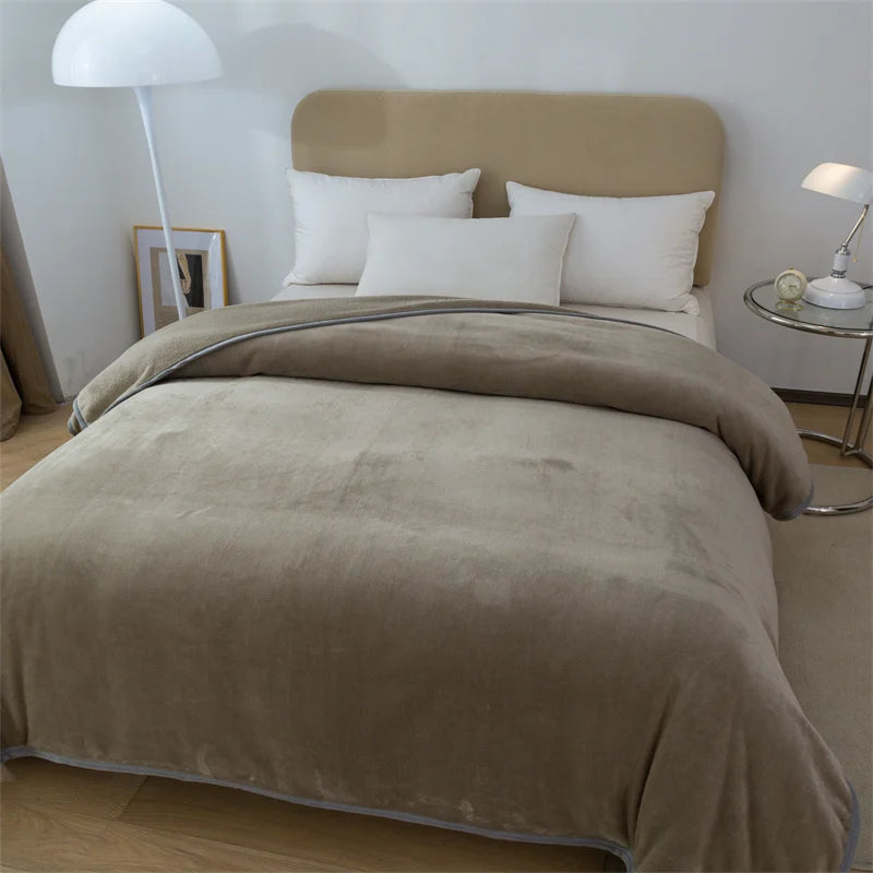 Luxury Solid Color Weighted Blanket,360 GSM Coral Fleece